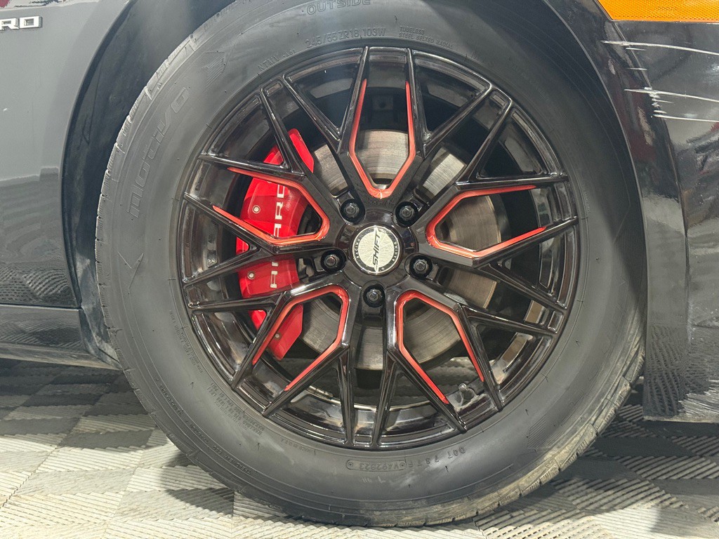2015 Chevrolet Camaro Image 35