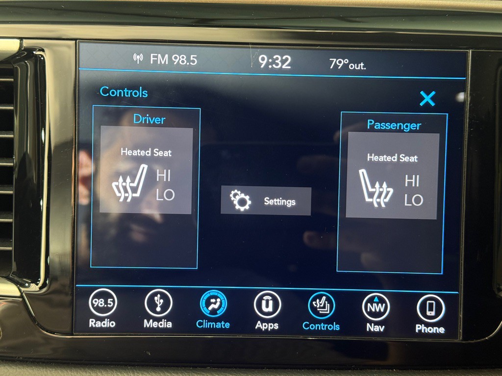2018 Chrysler Pacifica Image 35