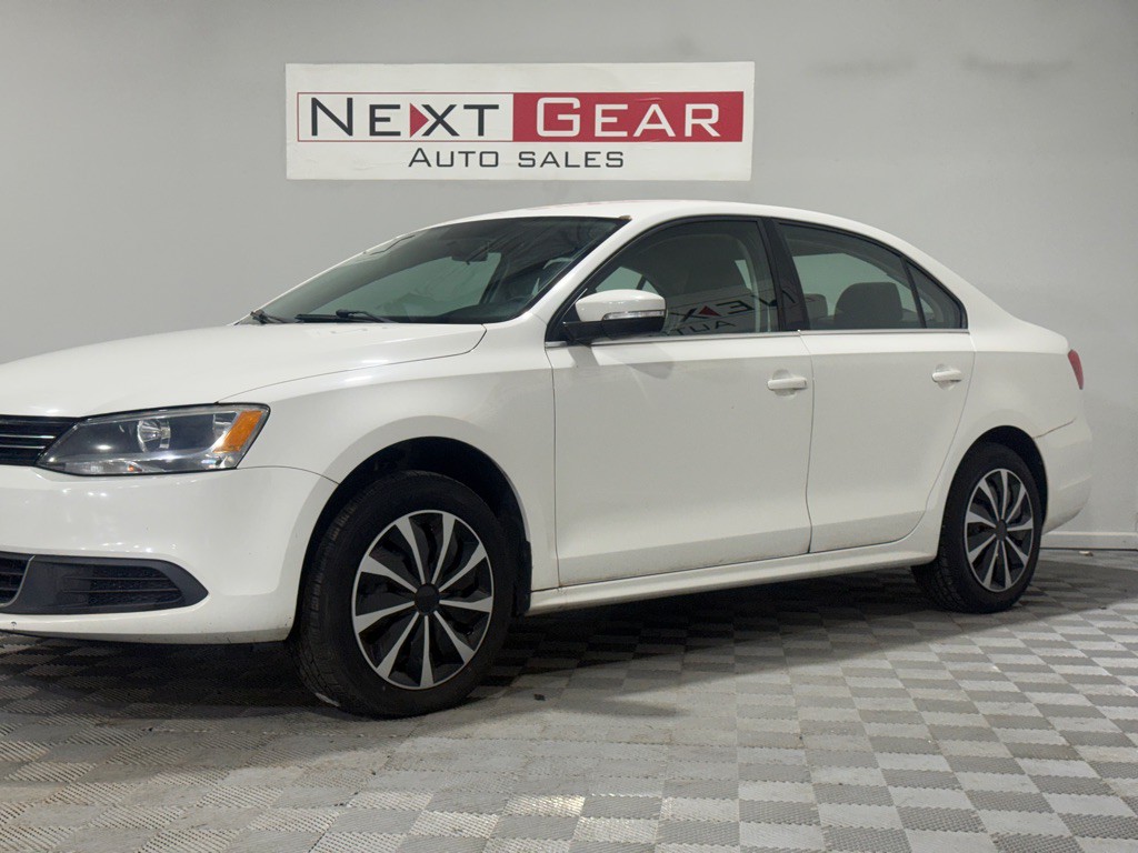 2013 Volkswagen Jetta Image 5