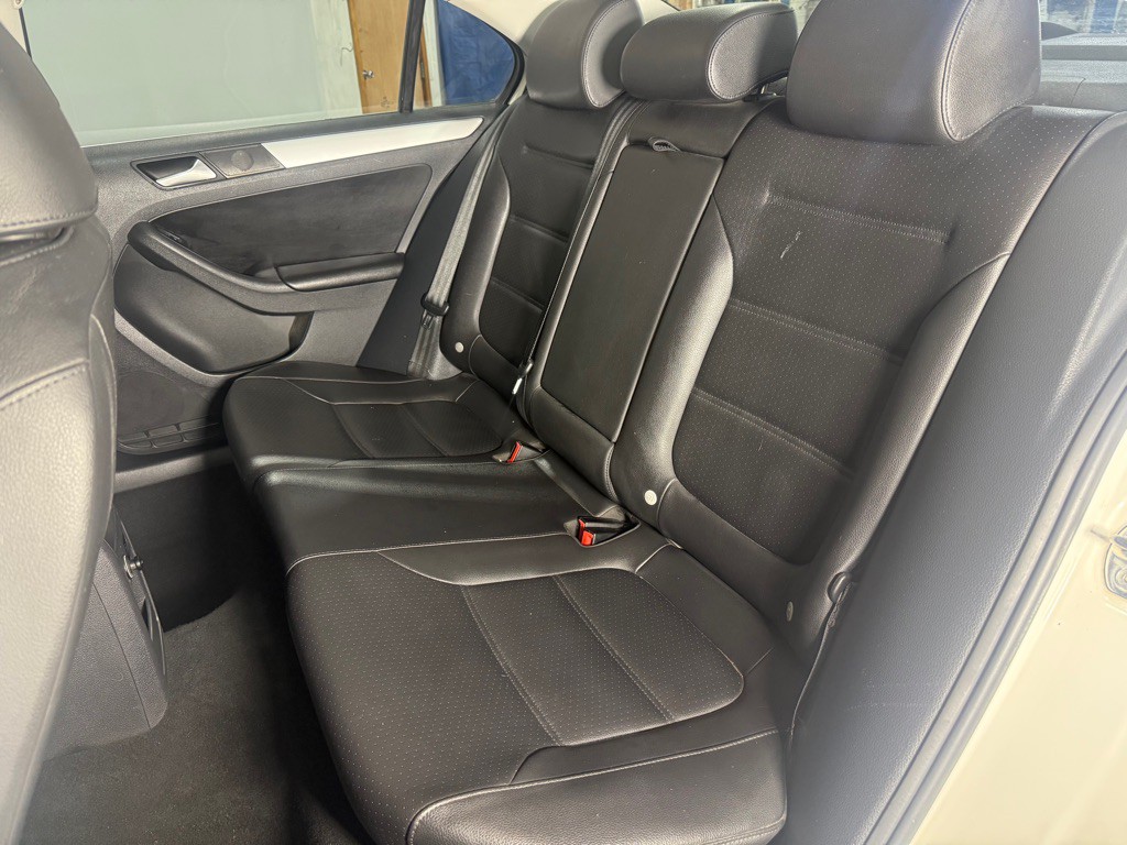 2013 Volkswagen Jetta Image 22