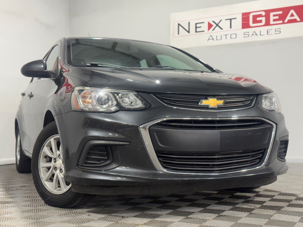 2017 Chevrolet Sonic Image 8