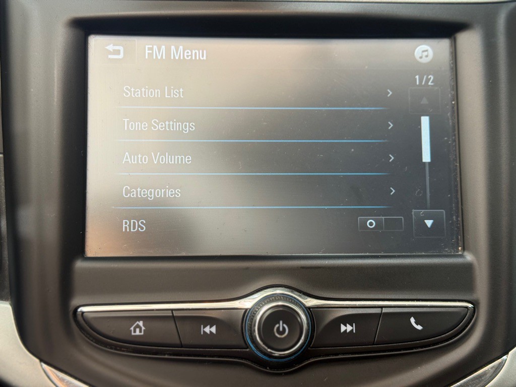 2017 Chevrolet Sonic Image 19