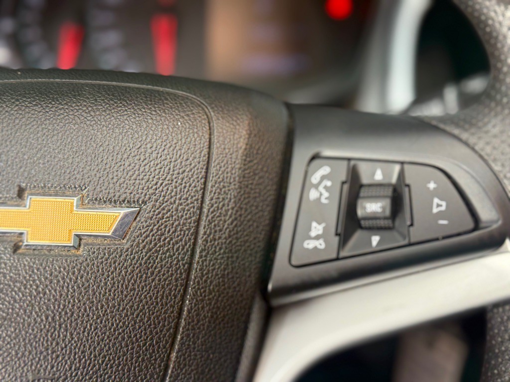 2017 Chevrolet Sonic Image 22