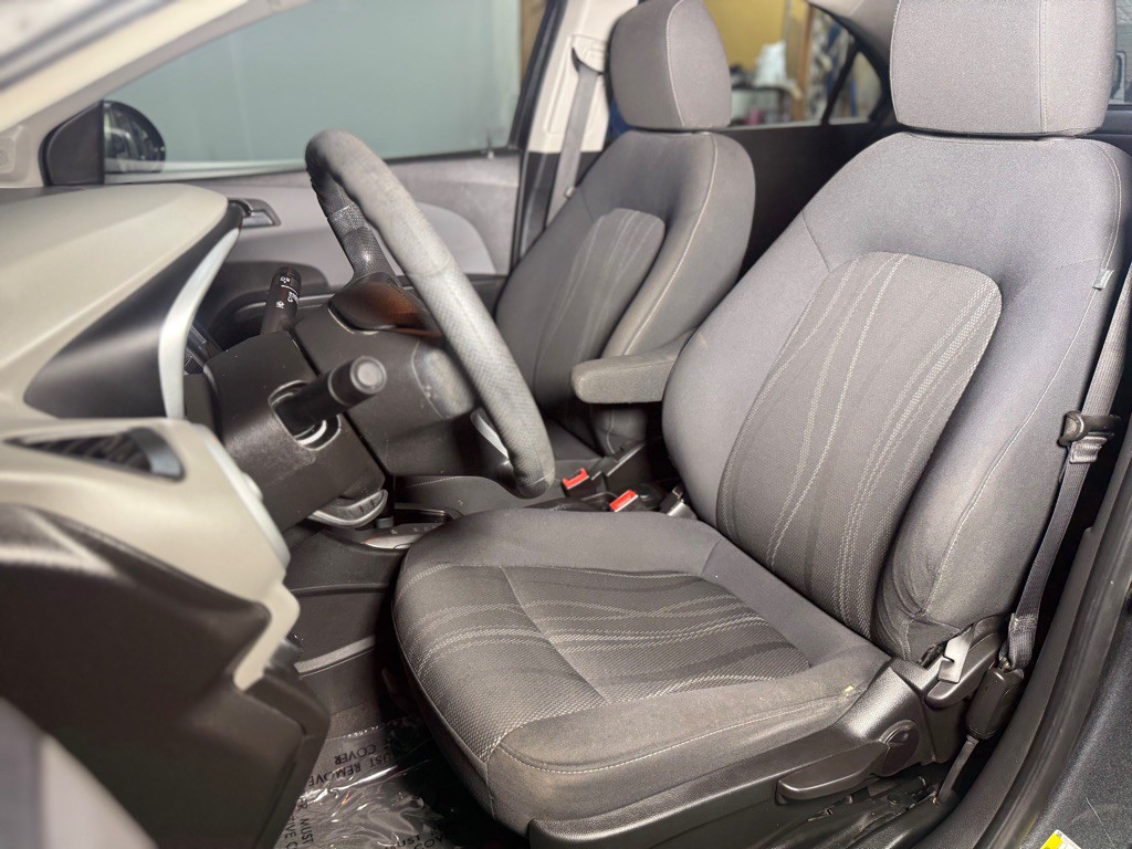 2017 Chevrolet Sonic Image 29