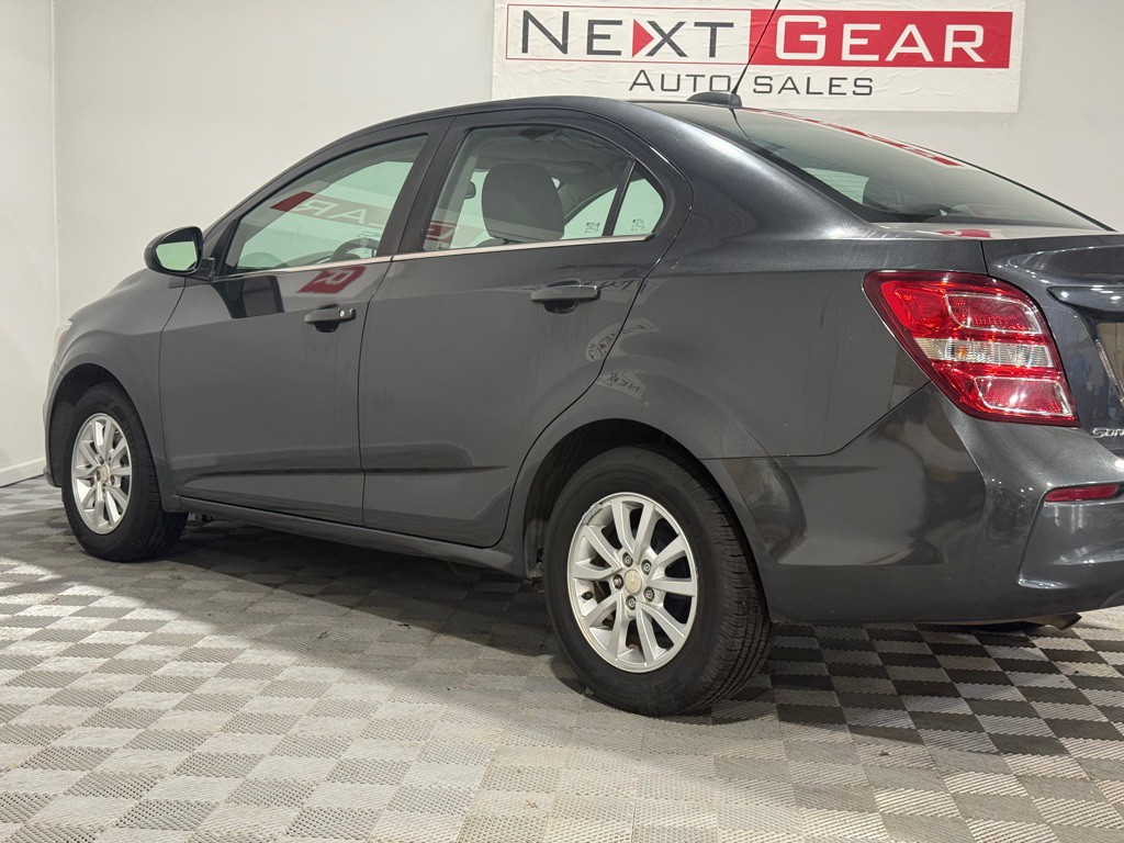 2017 Chevrolet Sonic Image 38