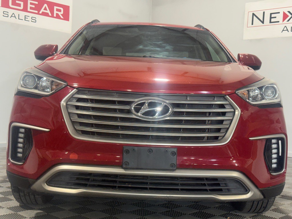 2017 Hyundai Santa Fe Image 5