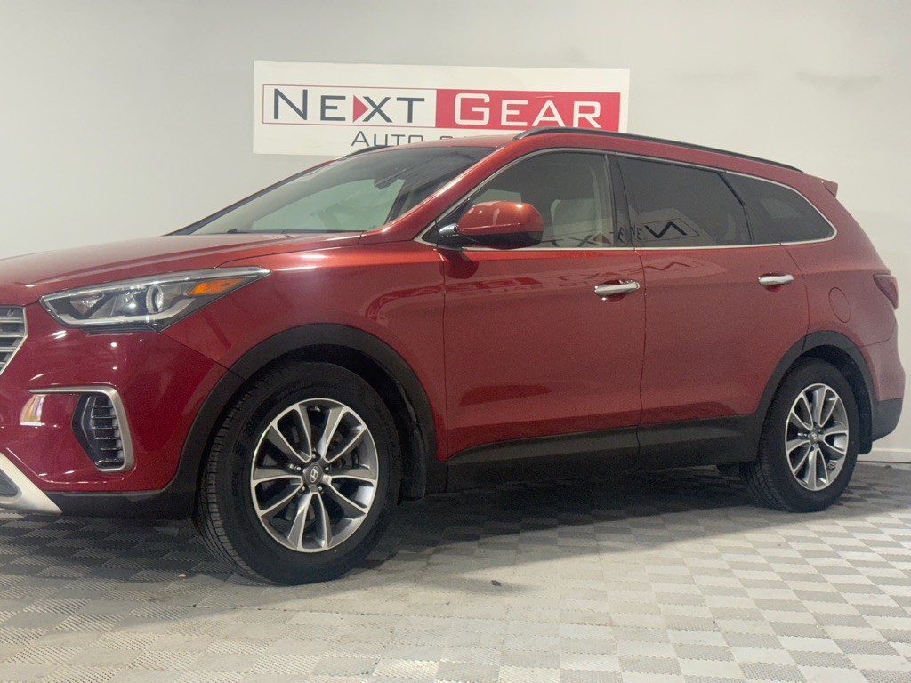 2017 Hyundai Santa Fe Image 6