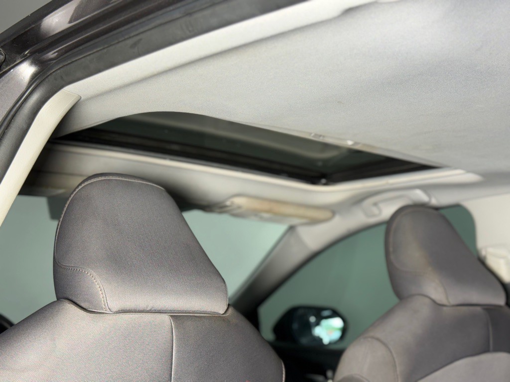2019 Toyota Camry Image 23