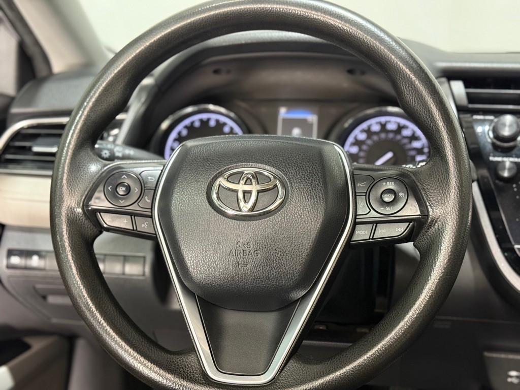 2019 Toyota Camry Image 25