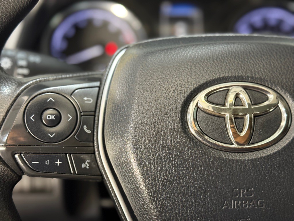 2019 Toyota Camry Image 27