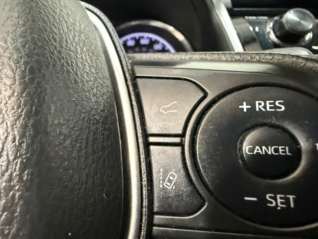 2019 Toyota Camry Image 29