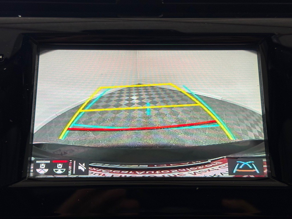 2019 Toyota Camry Image 40