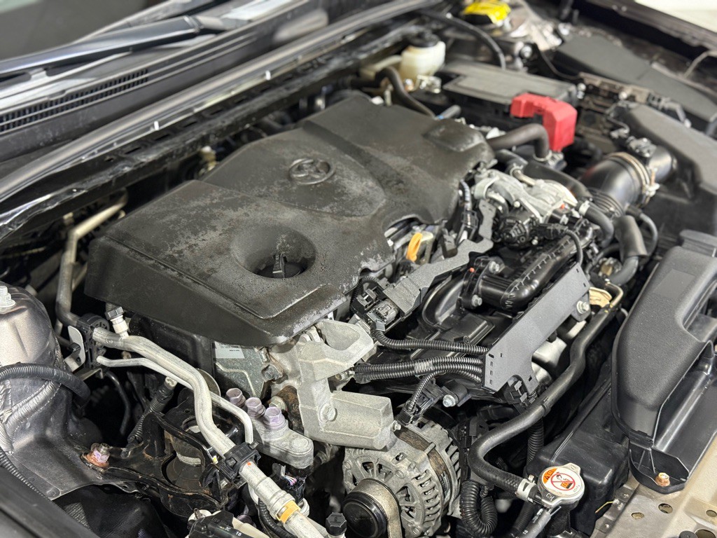 2019 Toyota Camry Image 42