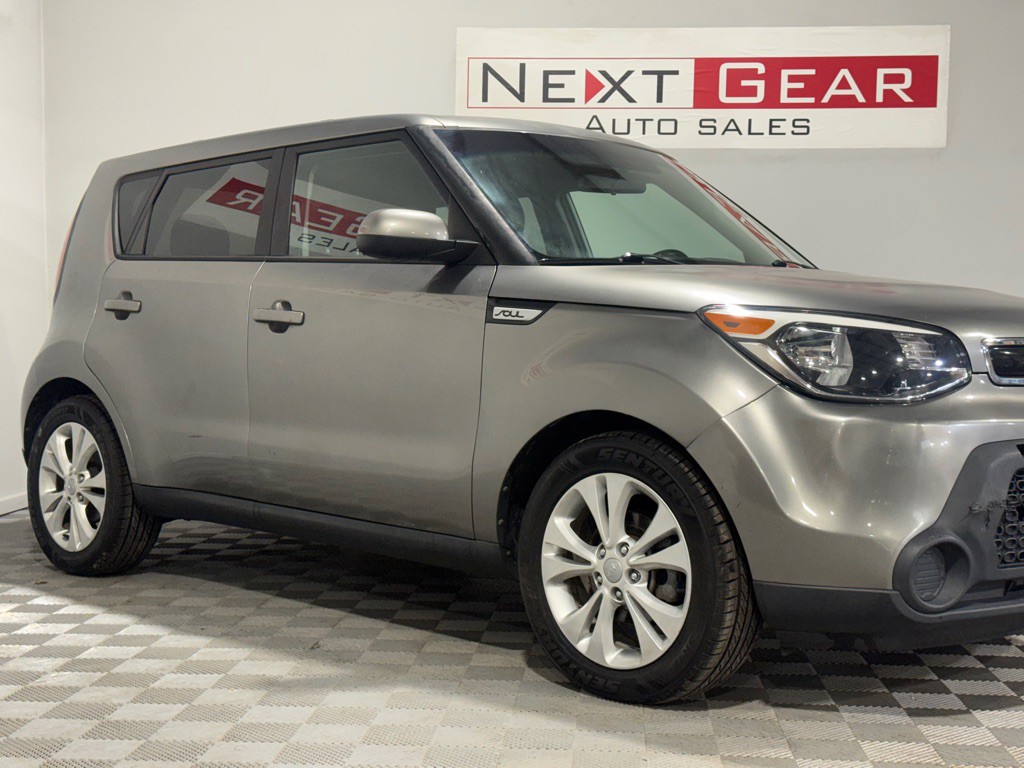 2015 Kia Soul Image 2