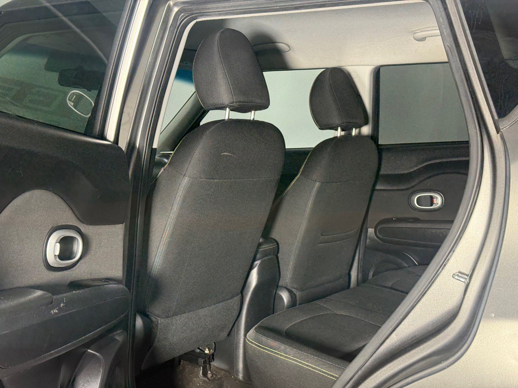 2015 Kia Soul Image 11