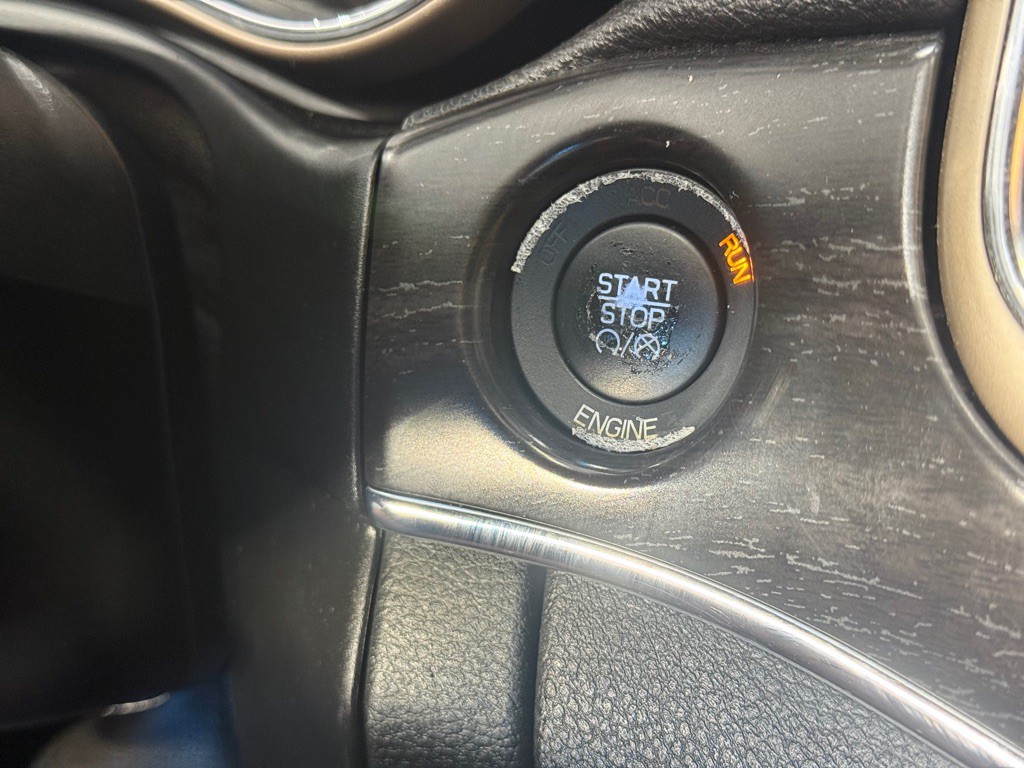 2014 Jeep Grand Cherokee Image 21