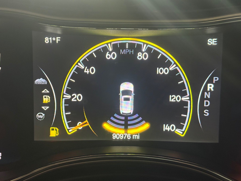 2014 Jeep Grand Cherokee Image 23