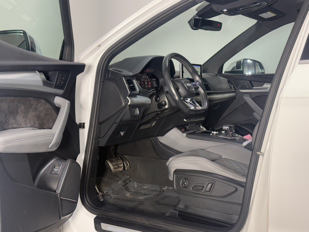 2019 Audi Q5 Image 11