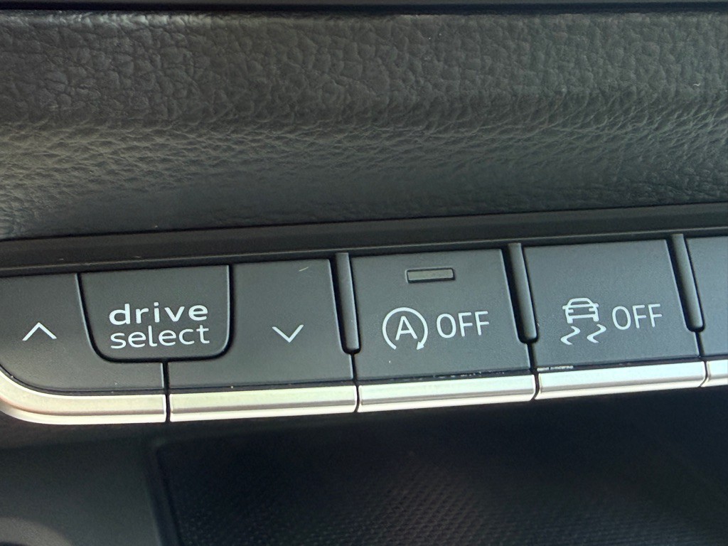 2019 Audi Q5 Image 28