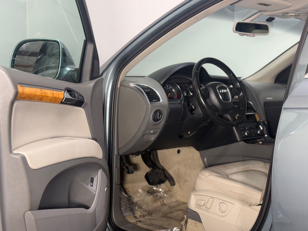 2007 Audi Q7 Image 10