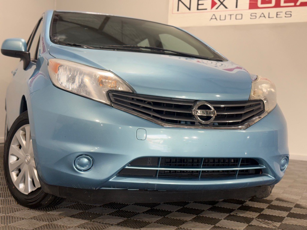2014 Nissan Versa Image 3