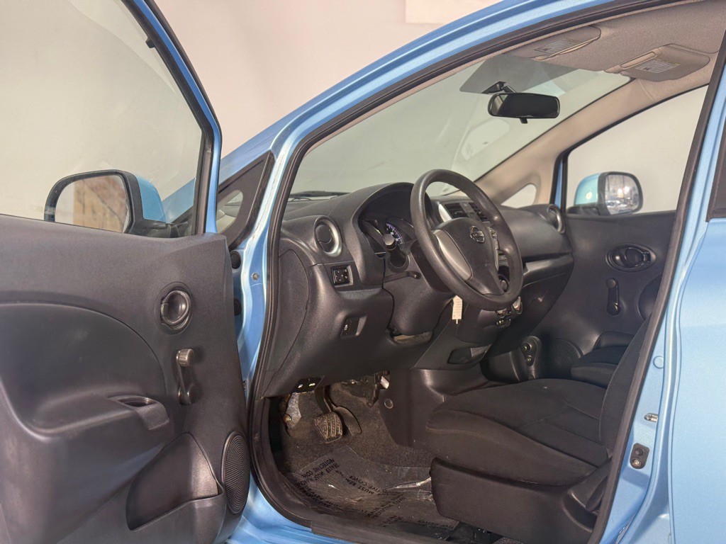 2014 Nissan Versa Image 9