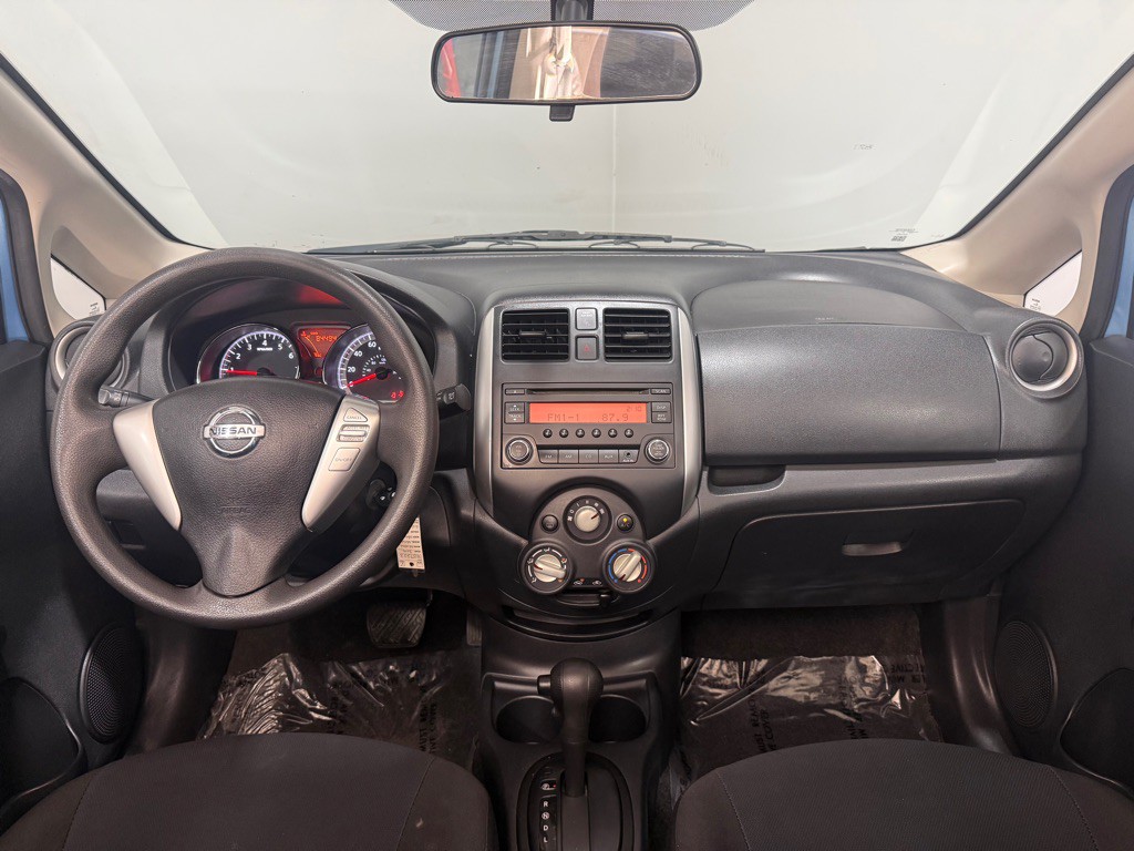 2014 Nissan Versa Image 11