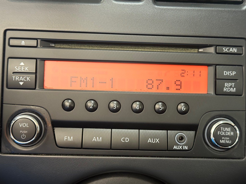 2014 Nissan Versa Image 16