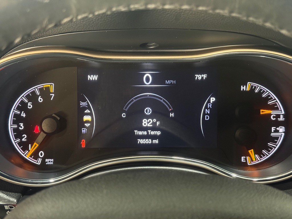 2016 Jeep Grand Cherokee Image 13