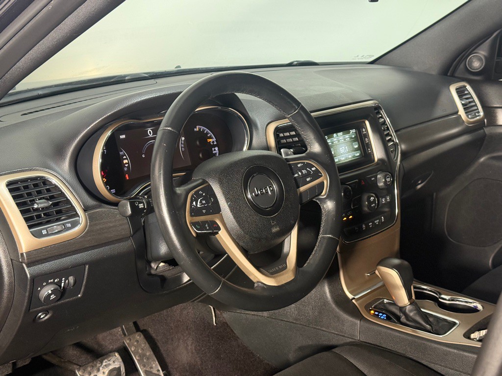 2016 Jeep Grand Cherokee Image 26