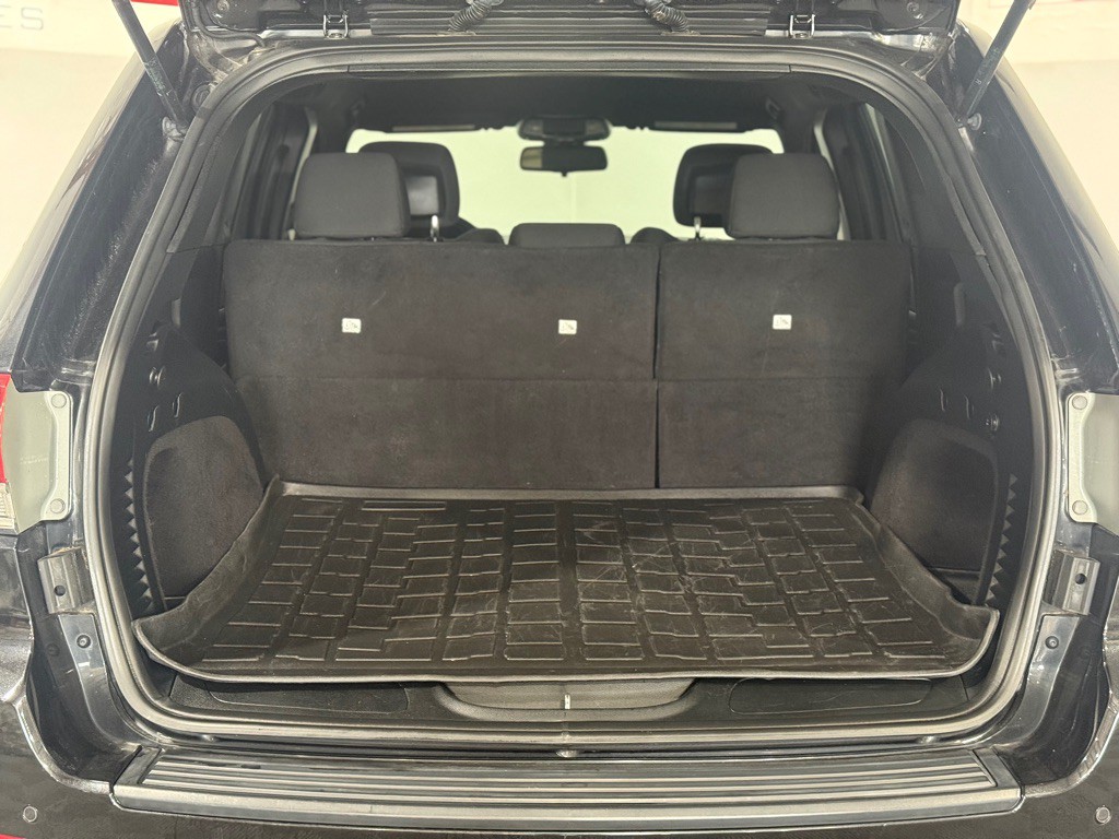 2016 Jeep Grand Cherokee Image 35