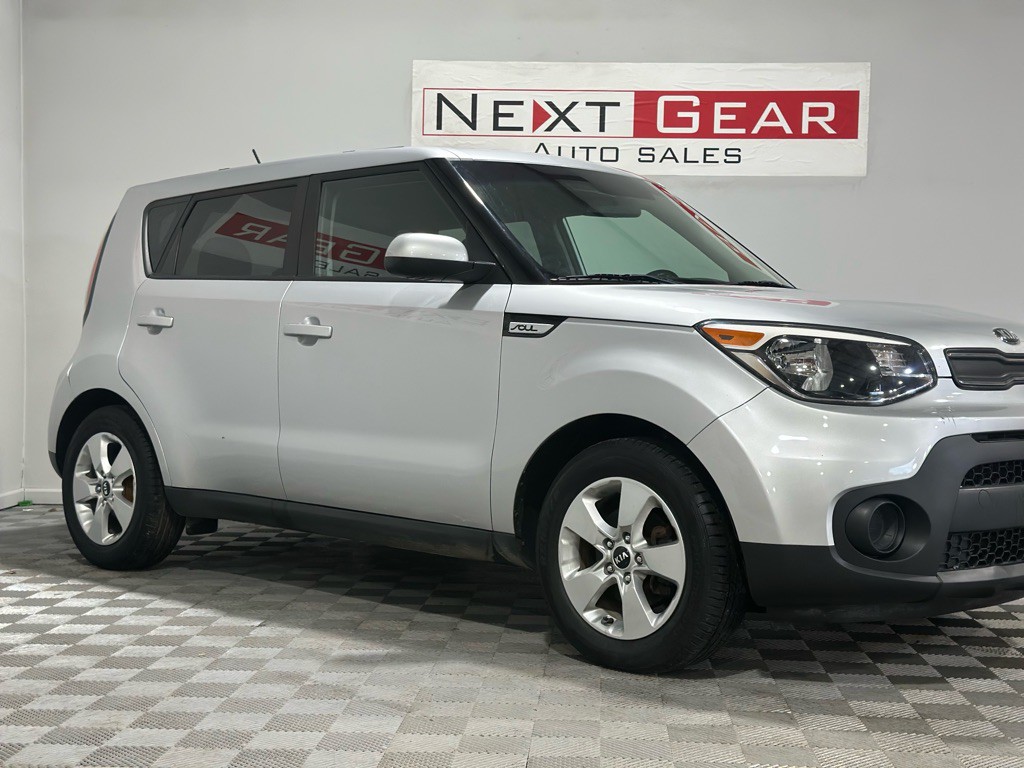2018 Kia Soul Image 2