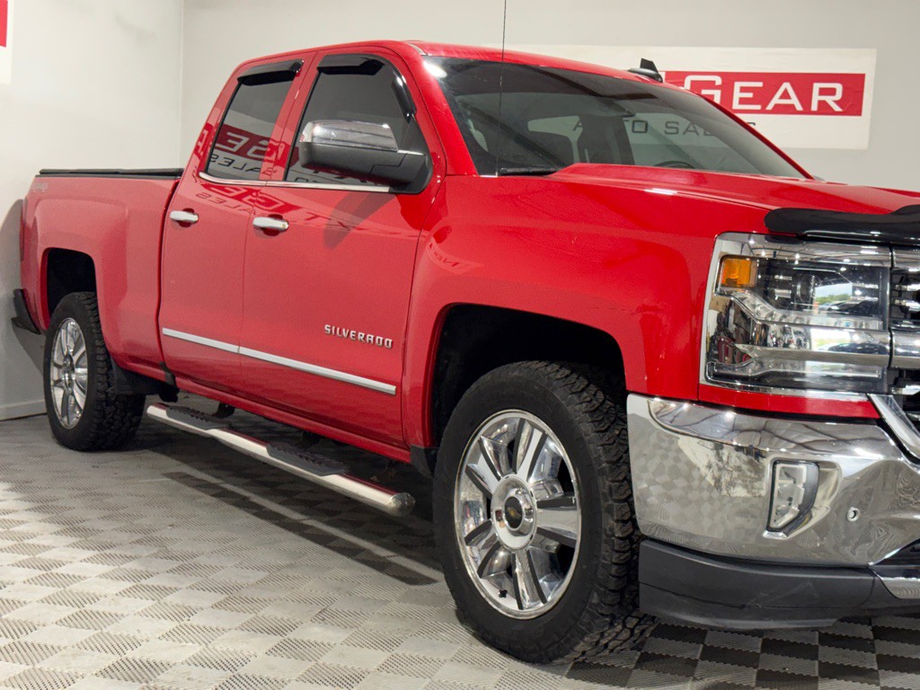2017 Chevrolet Silverado 1500 Image 2