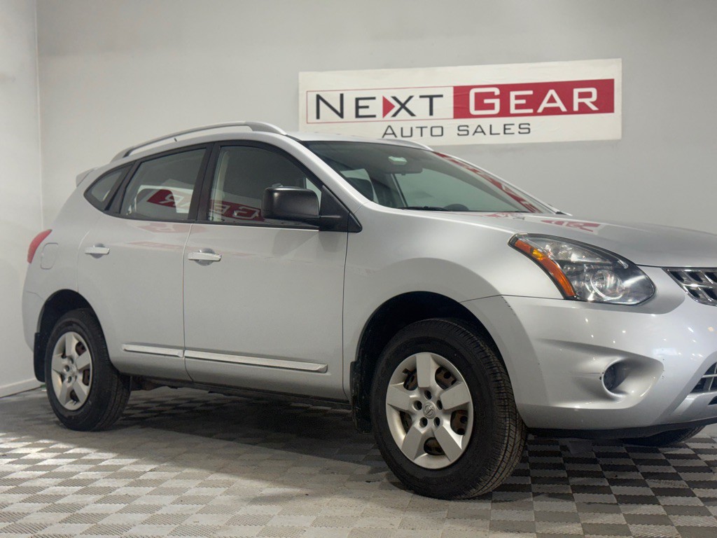 2015 Nissan Rogue Image 4