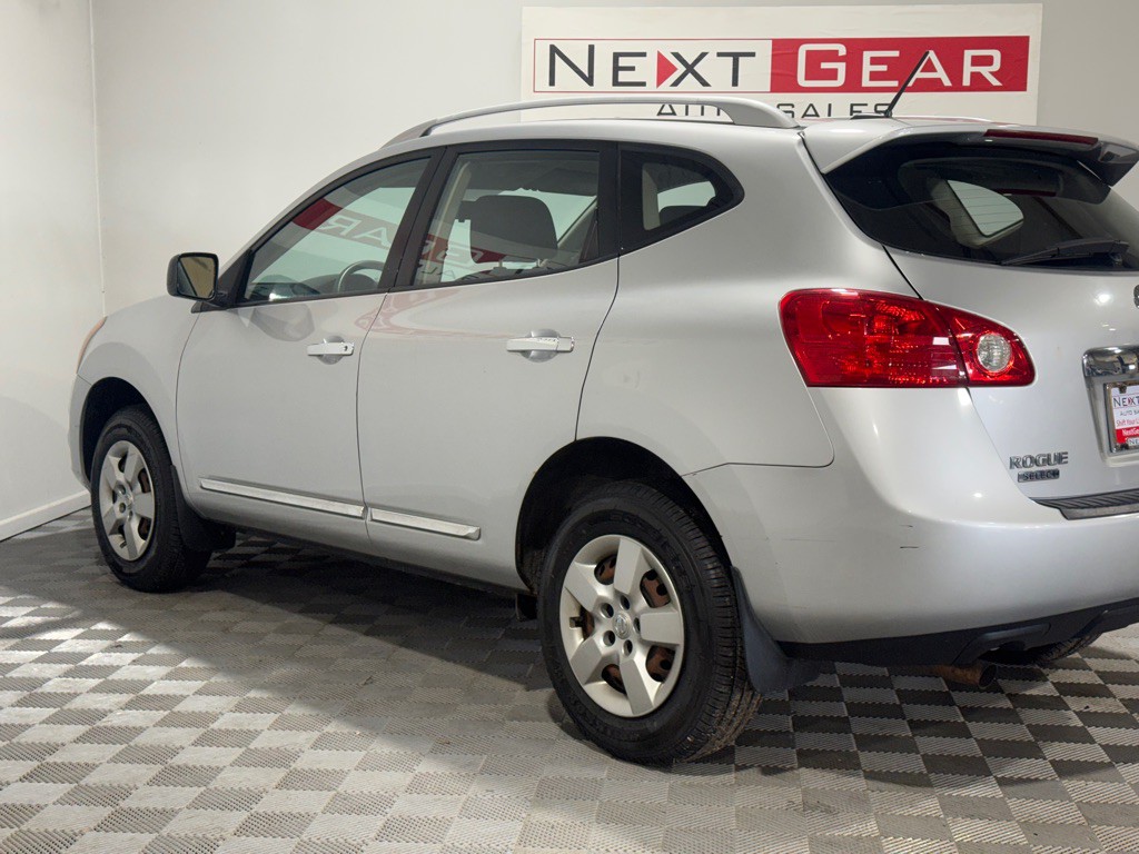 2015 Nissan Rogue Image 8