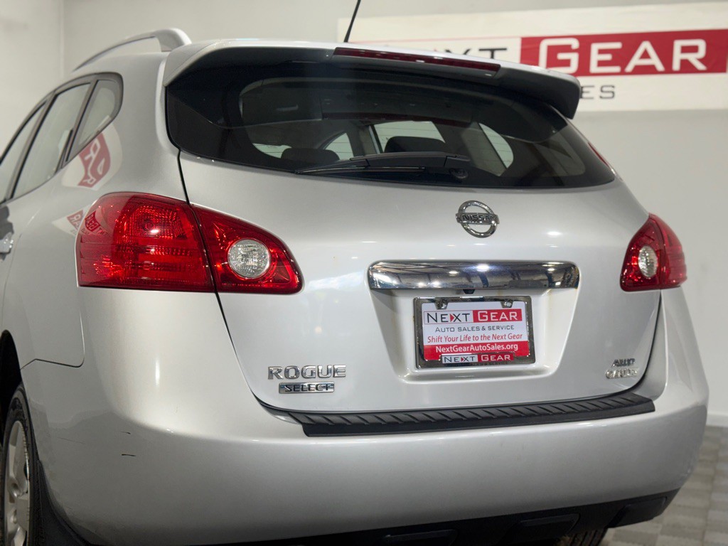 2015 Nissan Rogue Image 10