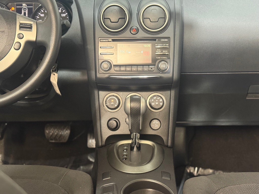 2015 Nissan Rogue Image 15