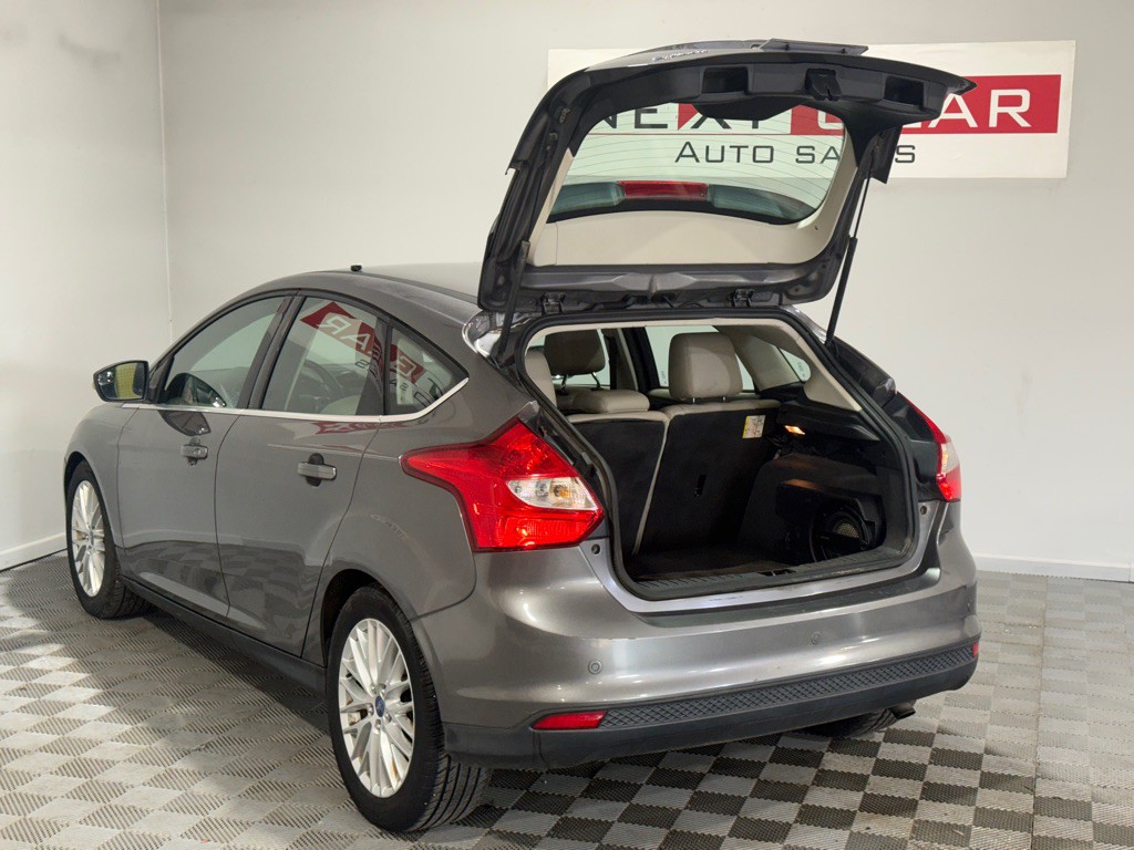 2012 Ford Focus Image 40