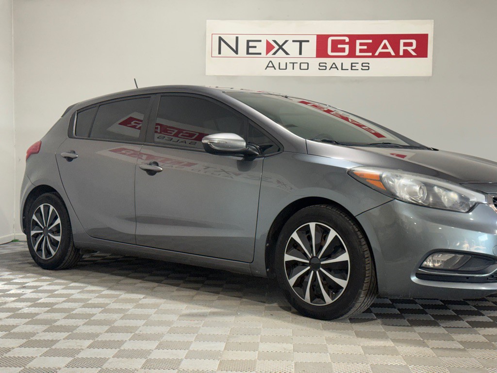 2016 Kia Forte Image 3