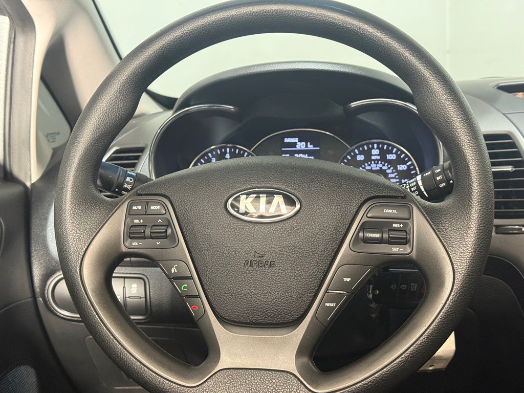 2016 Kia Forte Image 21