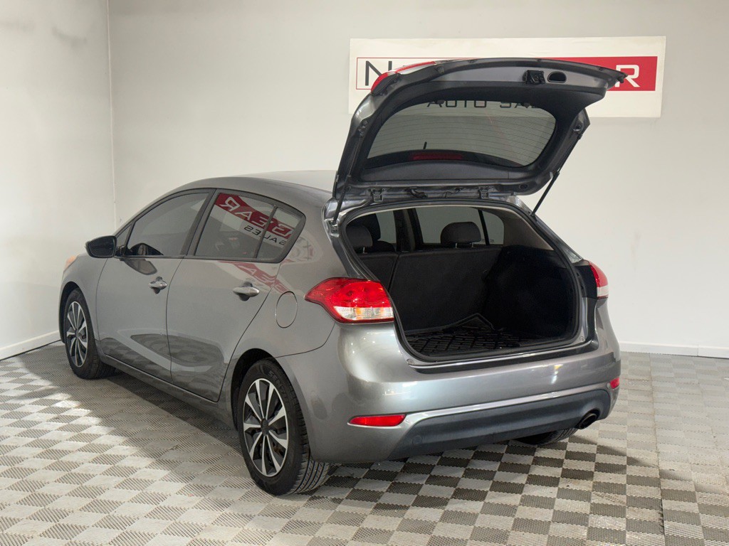 2016 Kia Forte Image 29