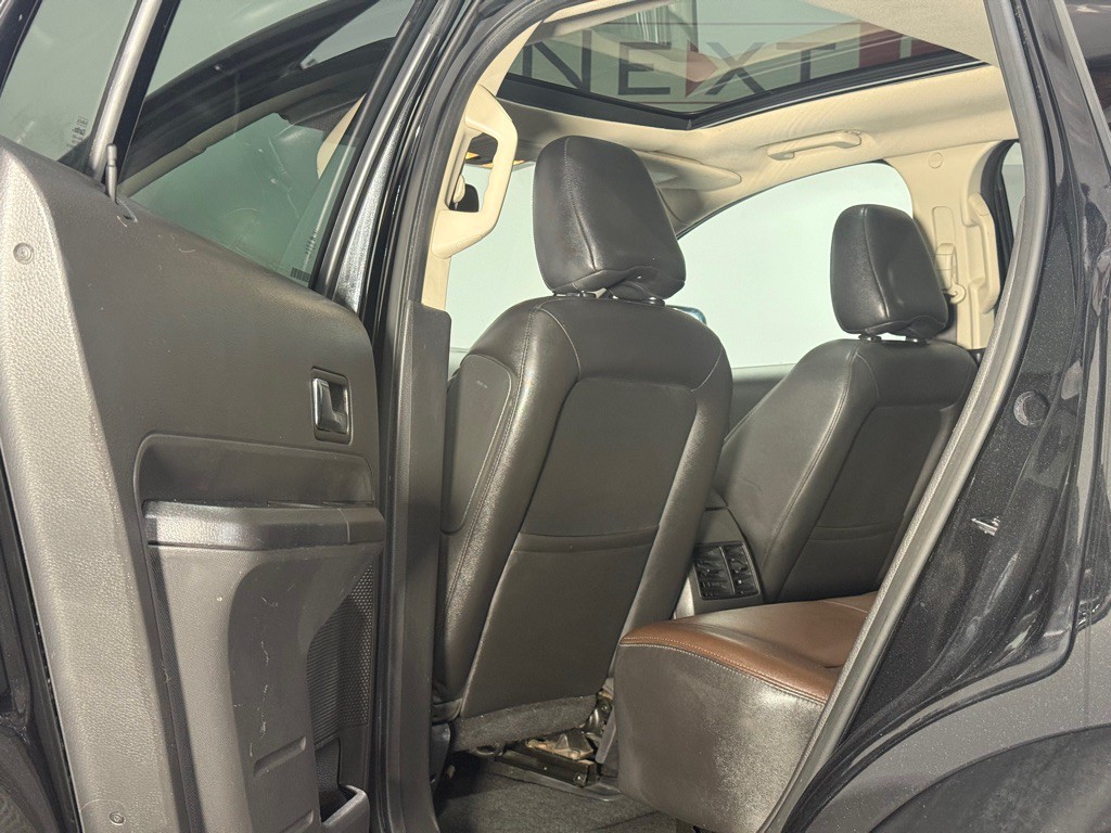 2010 Ford Edge Image 9
