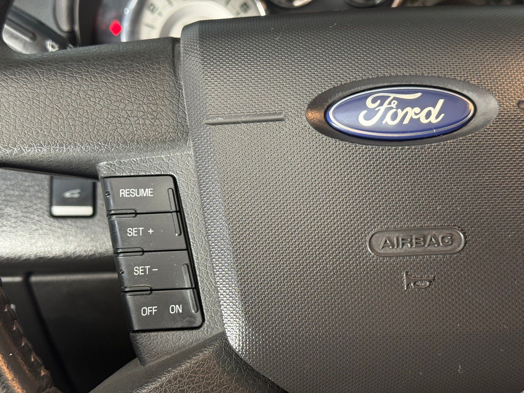 2010 Ford Edge Image 33