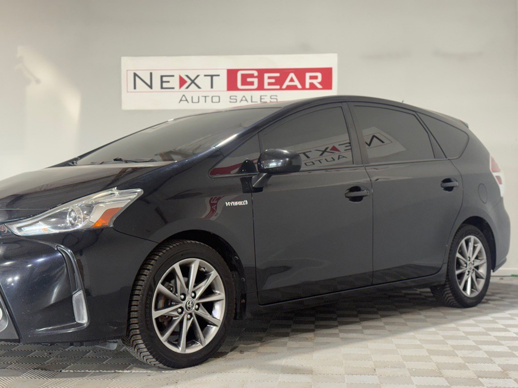 2015 Toyota Prius Image 3