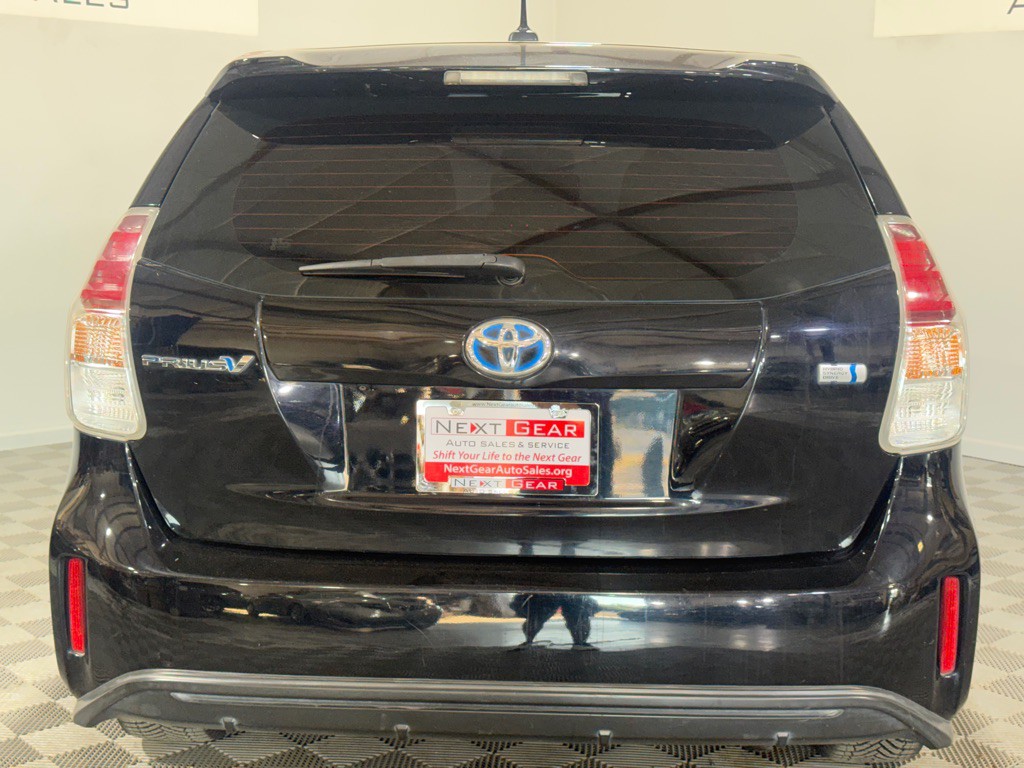 2015 Toyota Prius Image 7