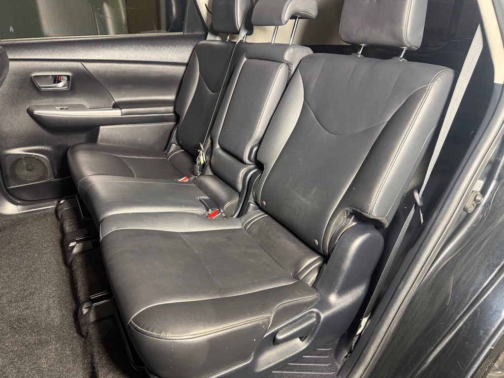 2015 Toyota Prius Image 9