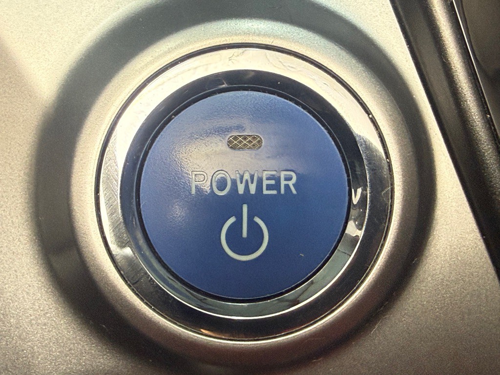 2015 Toyota Prius Image 22