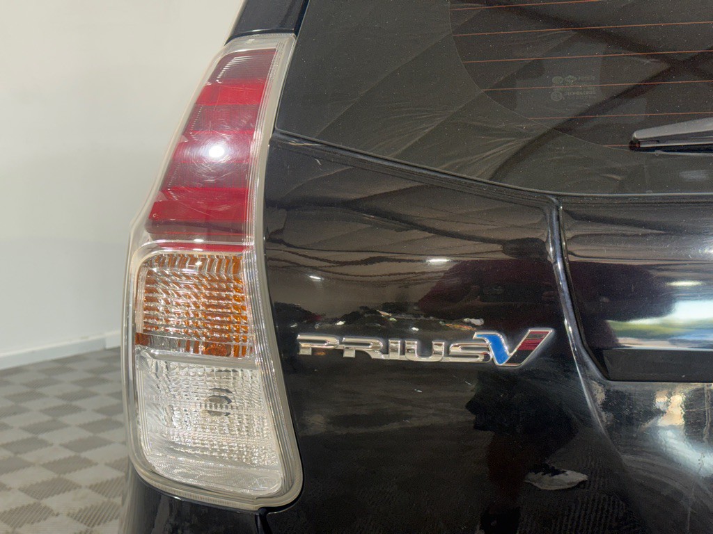 2015 Toyota Prius Image 38