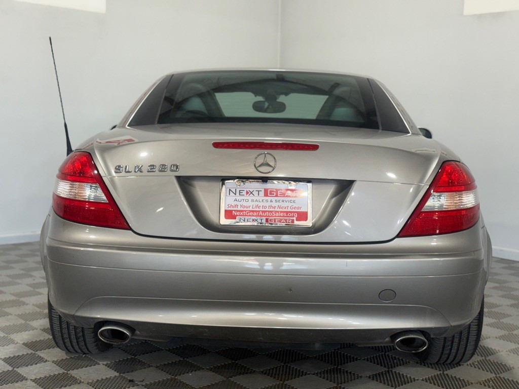 2006 Mercedes-Benz SLK-Class Image 7