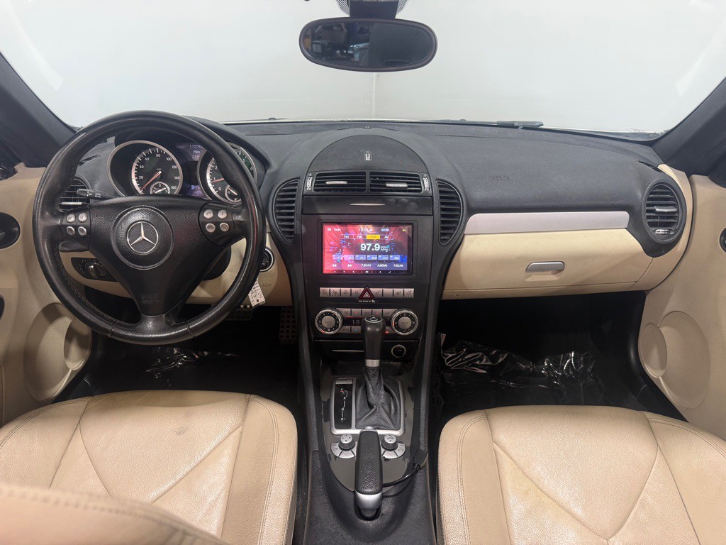2006 Mercedes-Benz SLK-Class Image 10